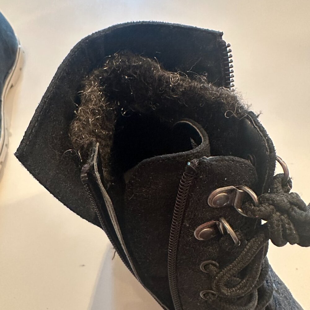 Cliffs By White Mountain Black Bootie, W Size 8, NWT! - Picture 3 of 7
